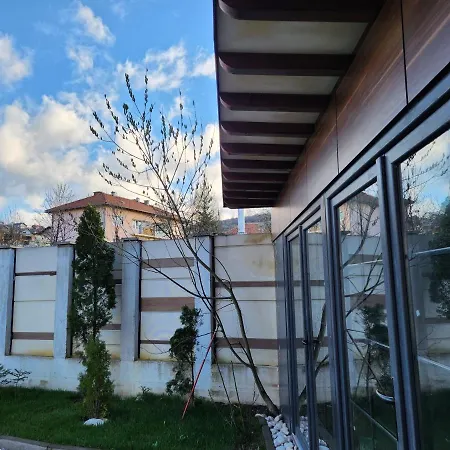 Heights Ex Kolonija * Sarajevo