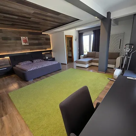 Villa Heights Ex Kolonija